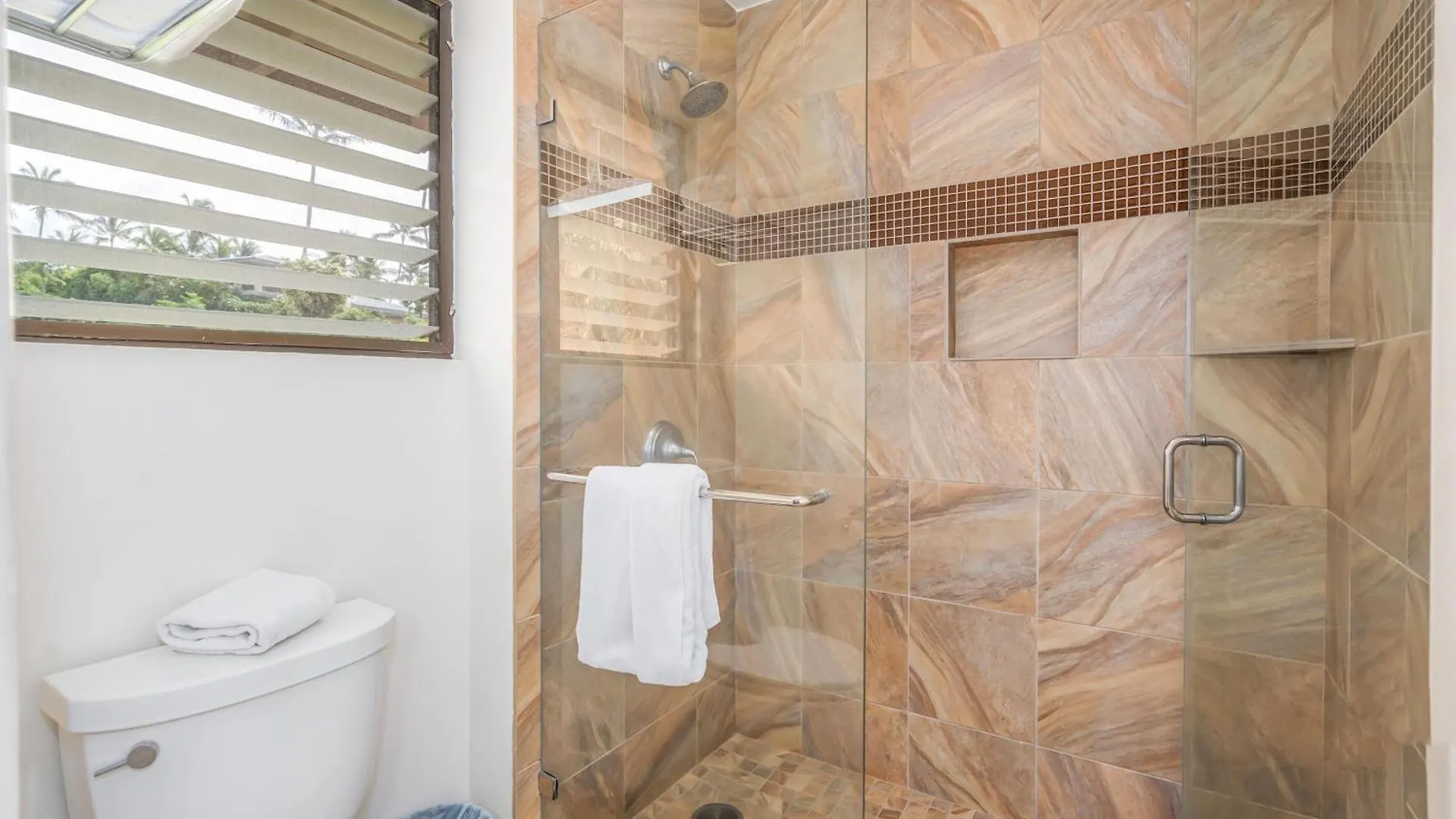 Wailea Ekahi 4E, Close To Greenbelt, Split Ac Holiday home